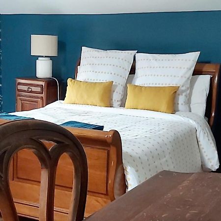Sharecroppers Cottage With Swimming Pool Pagéas エクステリア 写真
