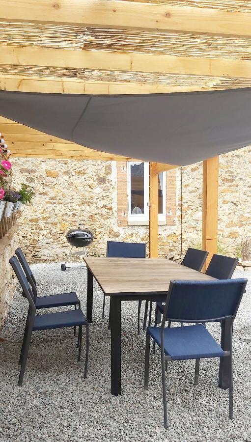 Sharecroppers Cottage With Swimming Pool Pagéas エクステリア 写真